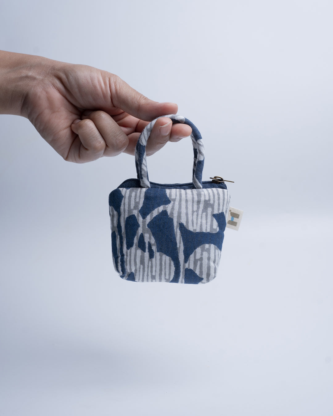 Nature's Canvas Blue Miniature Essentials