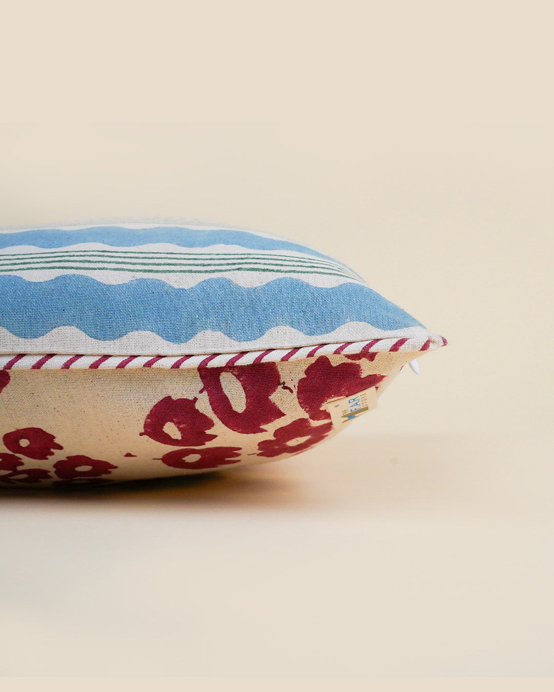 Flow Between Lines - Cushion Cover