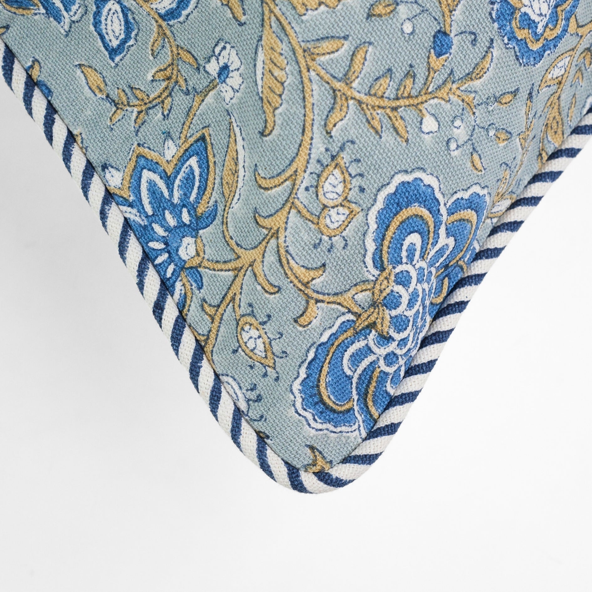 Nature's Canvas - Floral