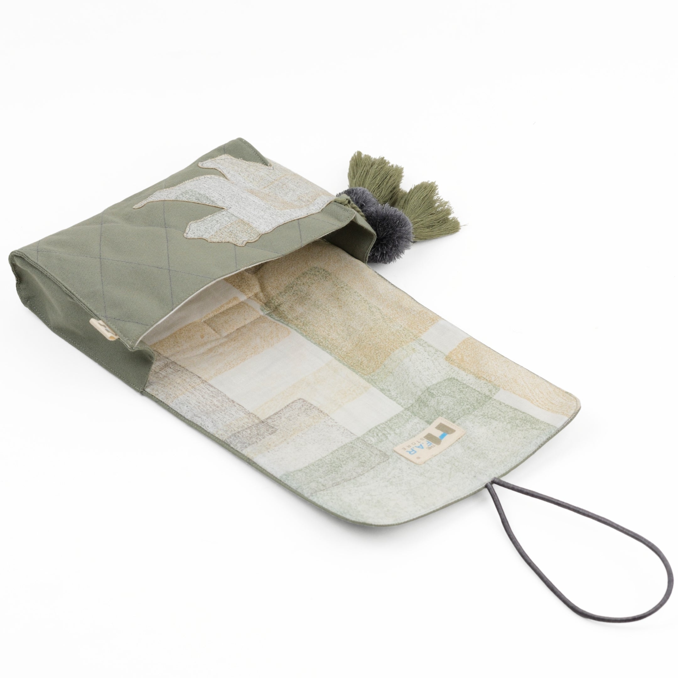 Gond Cable Pouch - Bear (Olive Green)