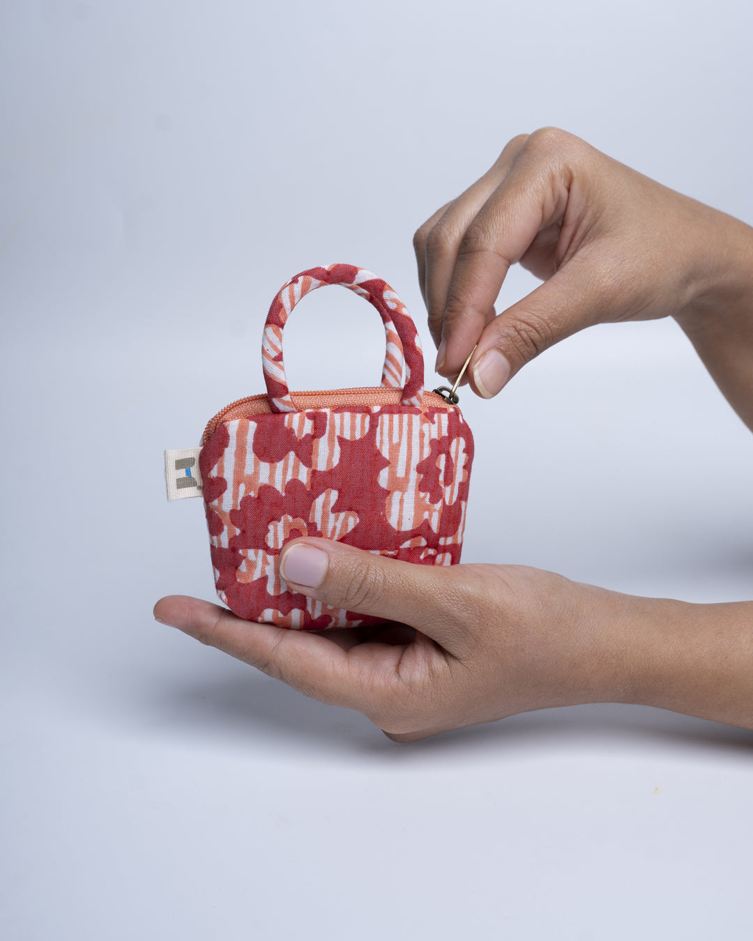 Floret Red Miniature Essentials