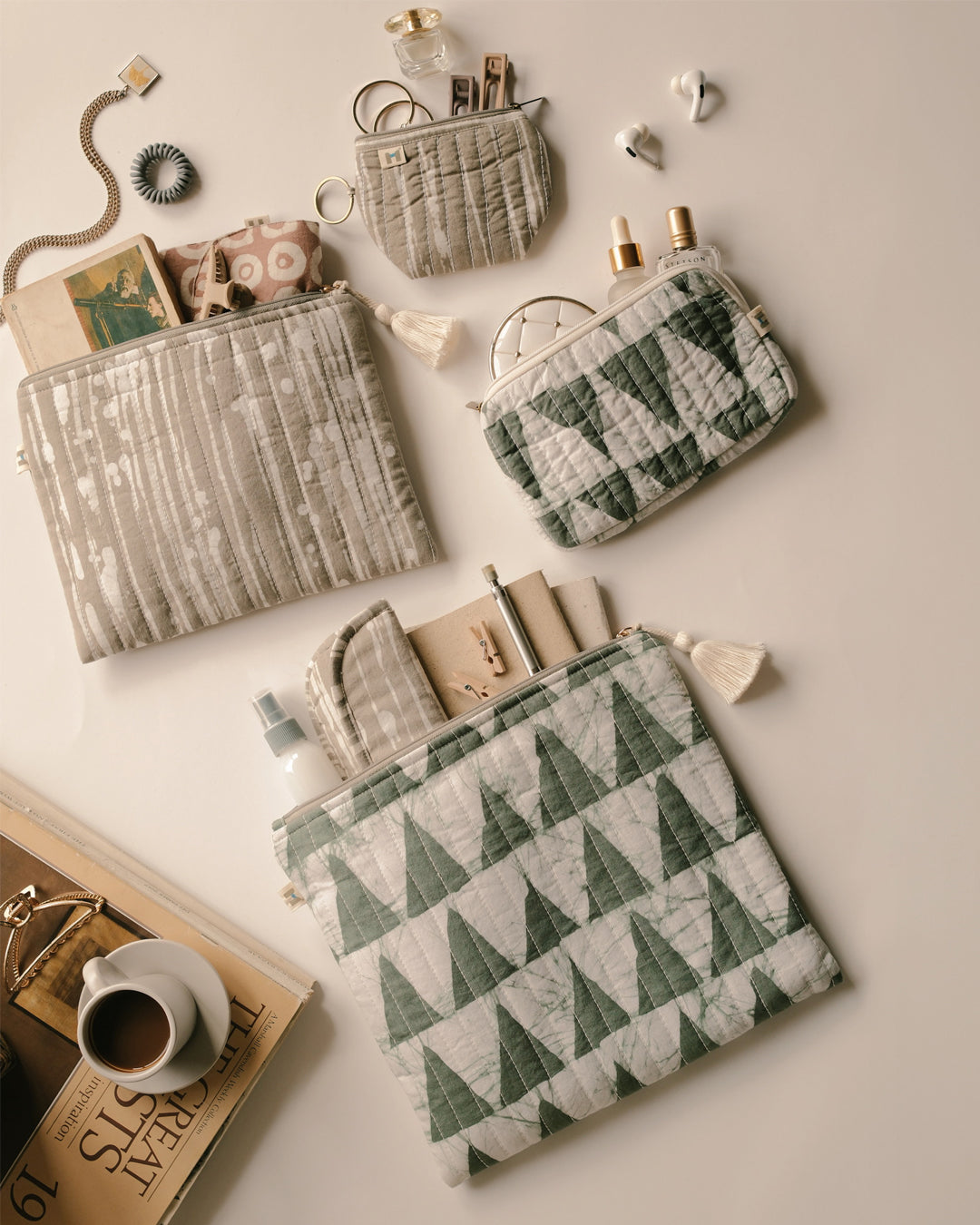 Set of 4 - Geometric Prism Green & Grey Flat Pouch