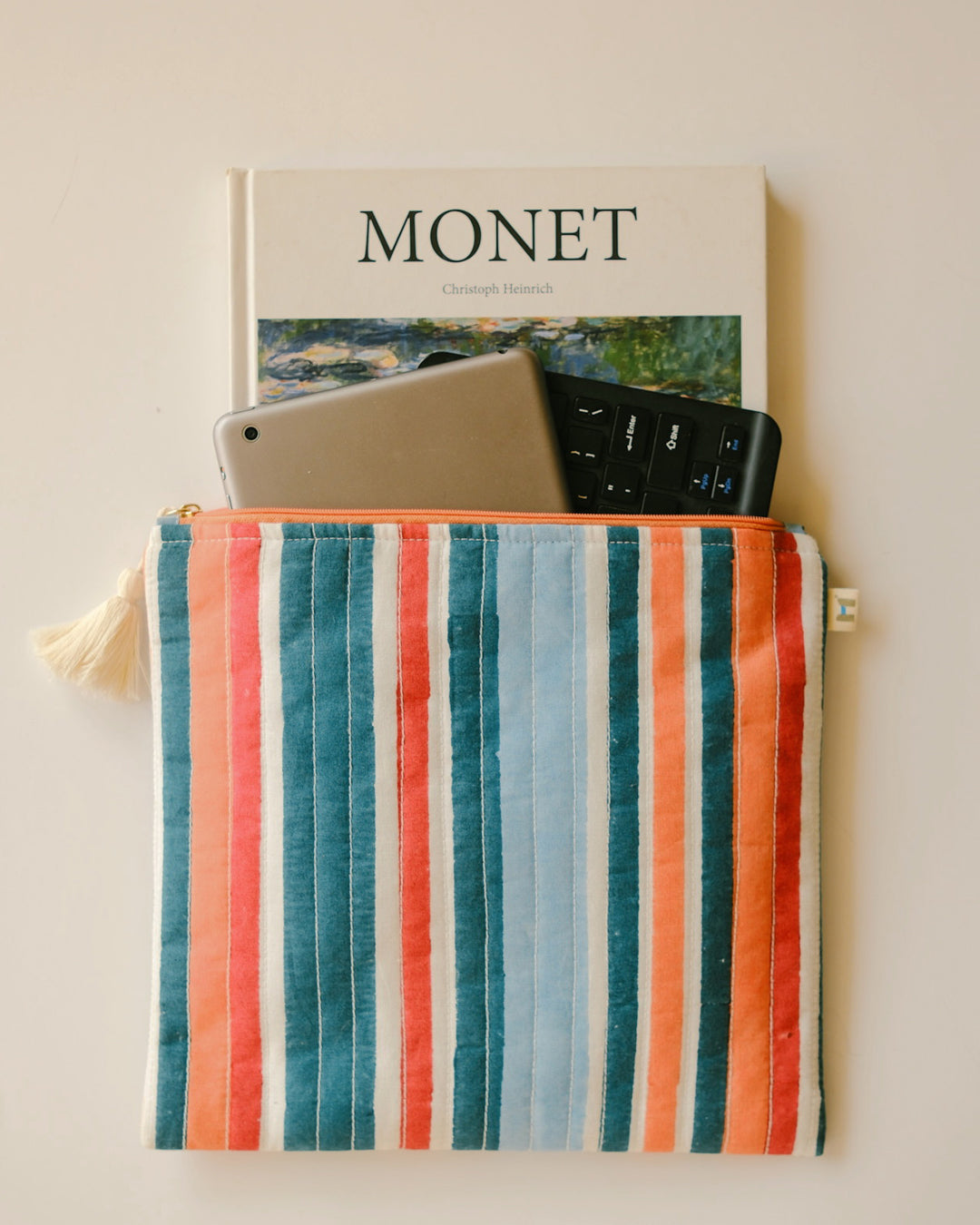 Barcode Red & Blue - Cable Pouch