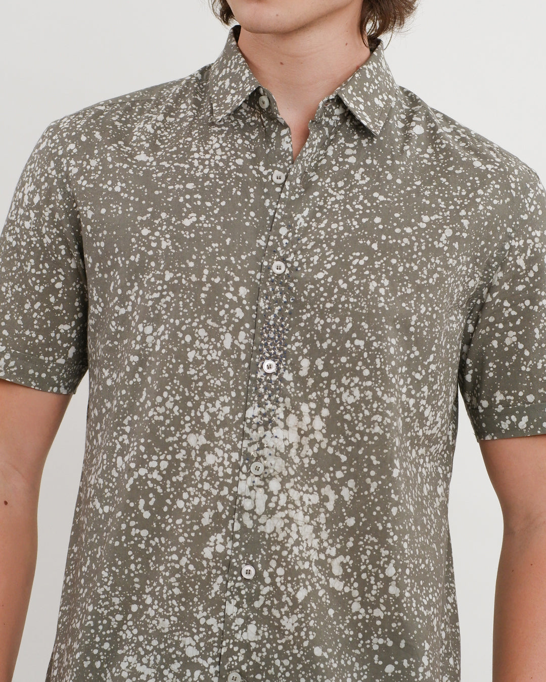 Cool Grey Stipples Batik Short Sleeve Shirt