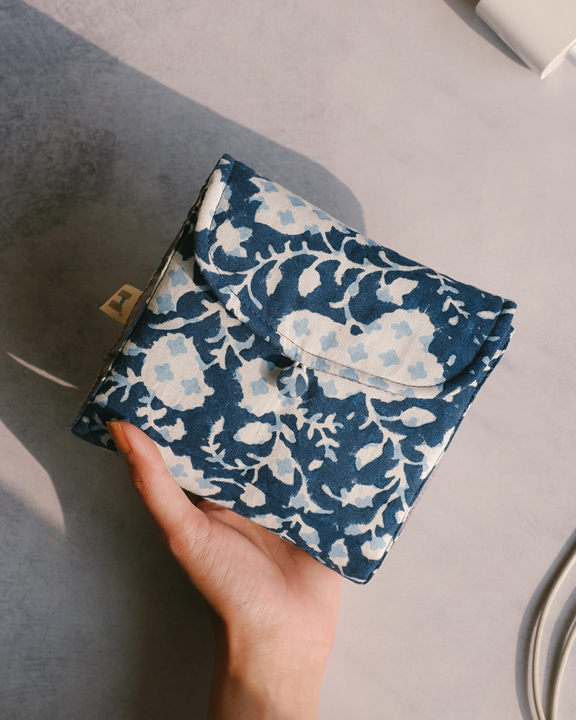 Botanical Bliss Blue - Sanitary Pouch