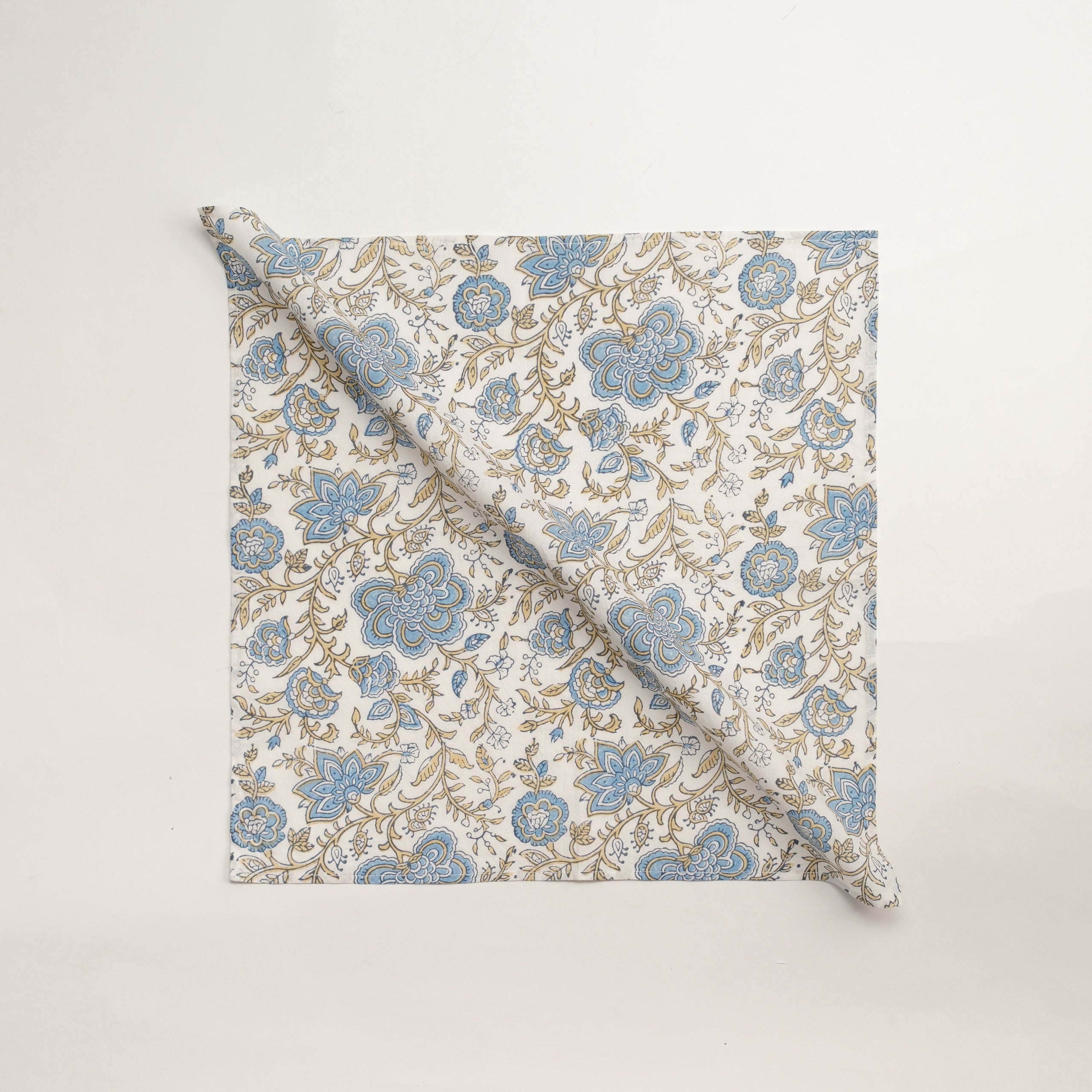 Garden Whispers - Table Napkins (Set of 6)
