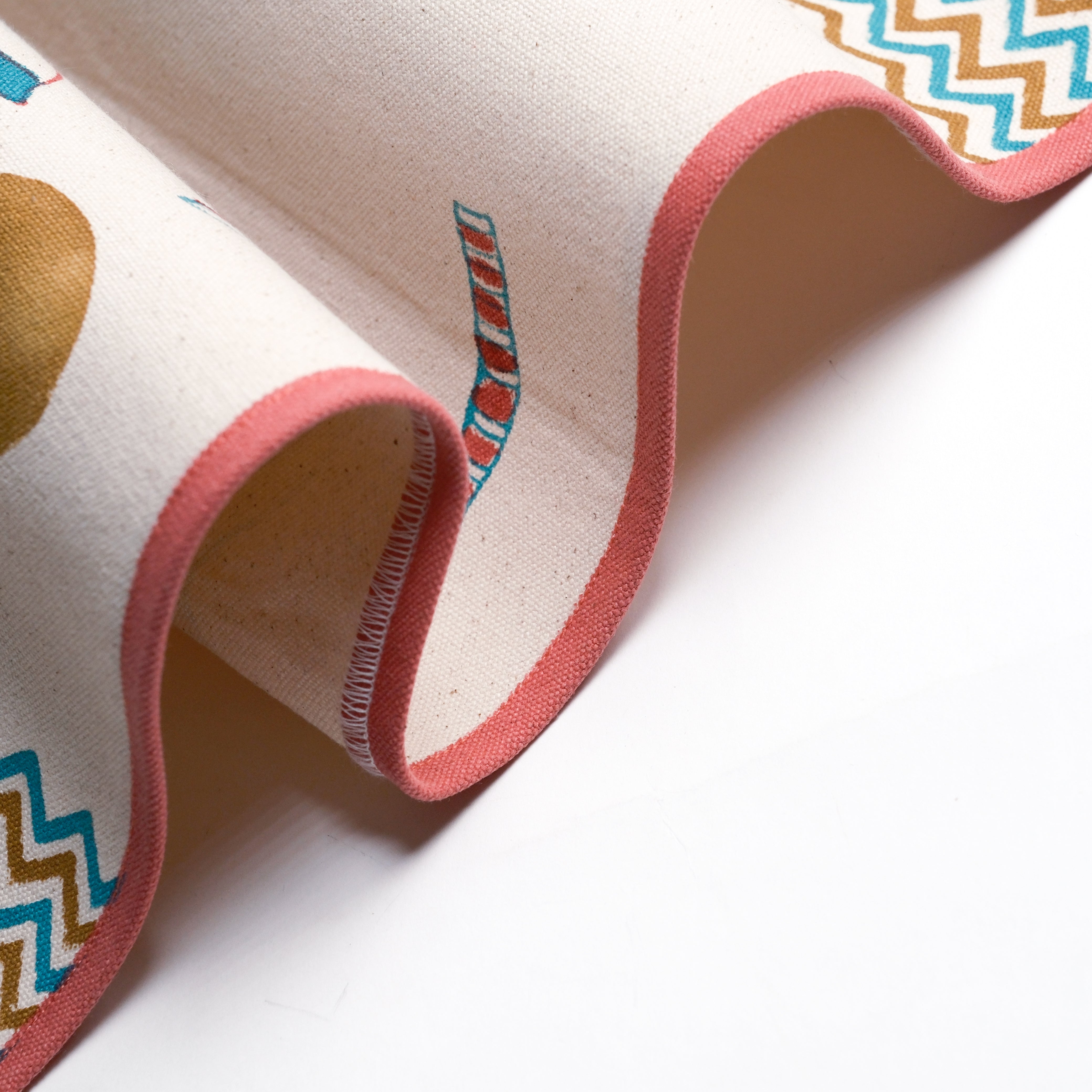 Coastal Breeze - Table Runner