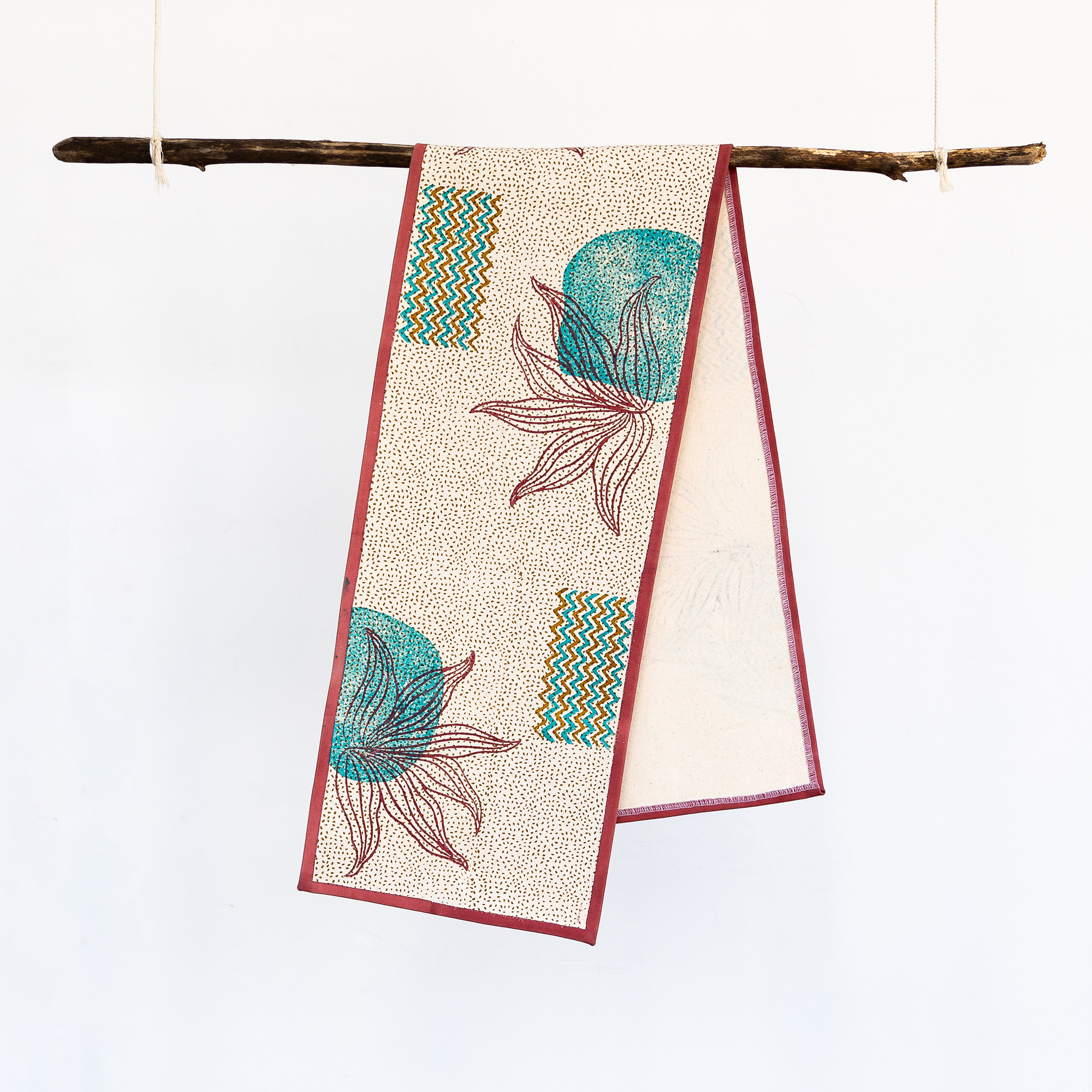 Table Runner - Coastal Breeze