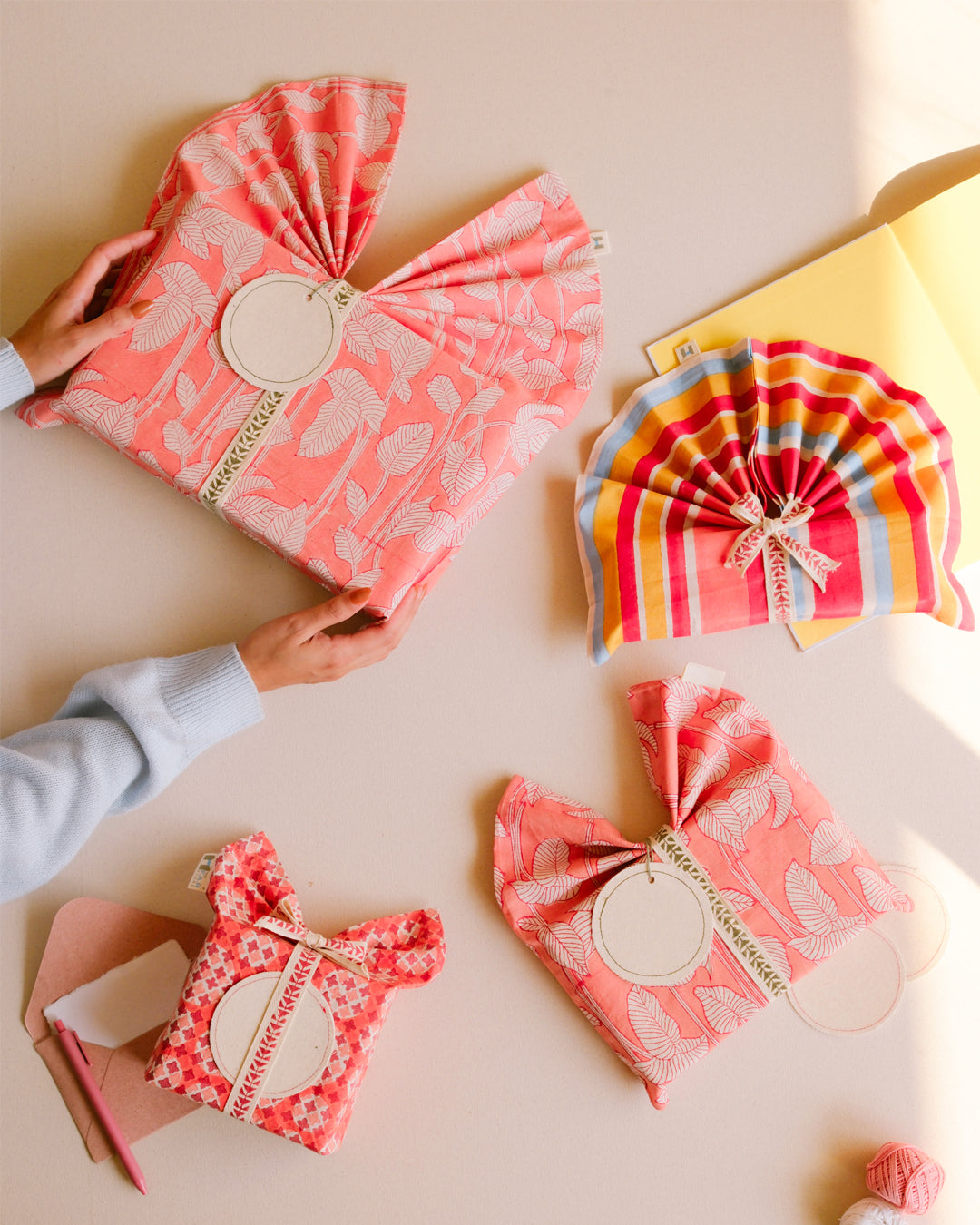 Set of 4 Tohfa Red Gift Sleeves