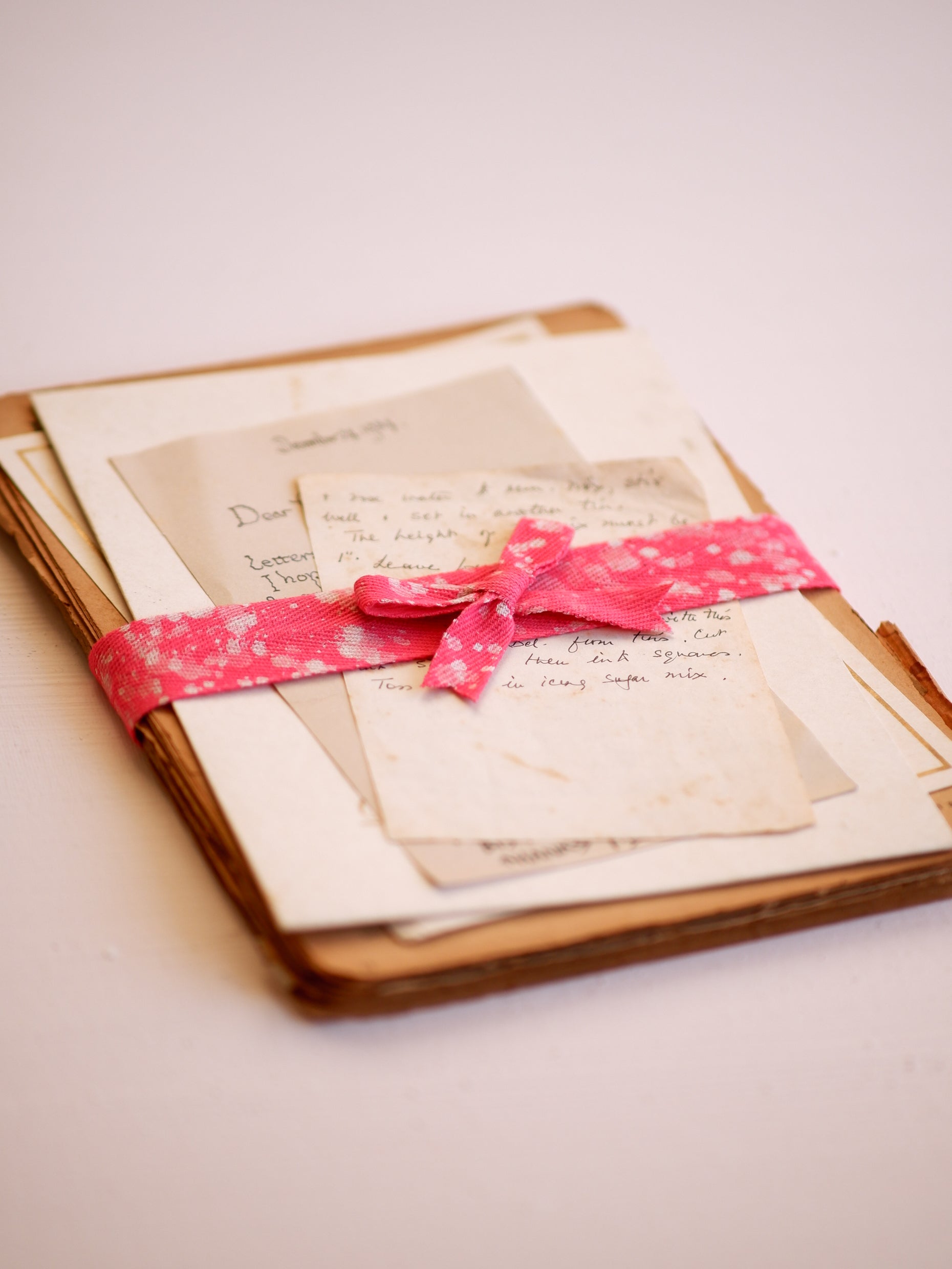 Pink Stipples - 1" Fabric Gift Ribbon