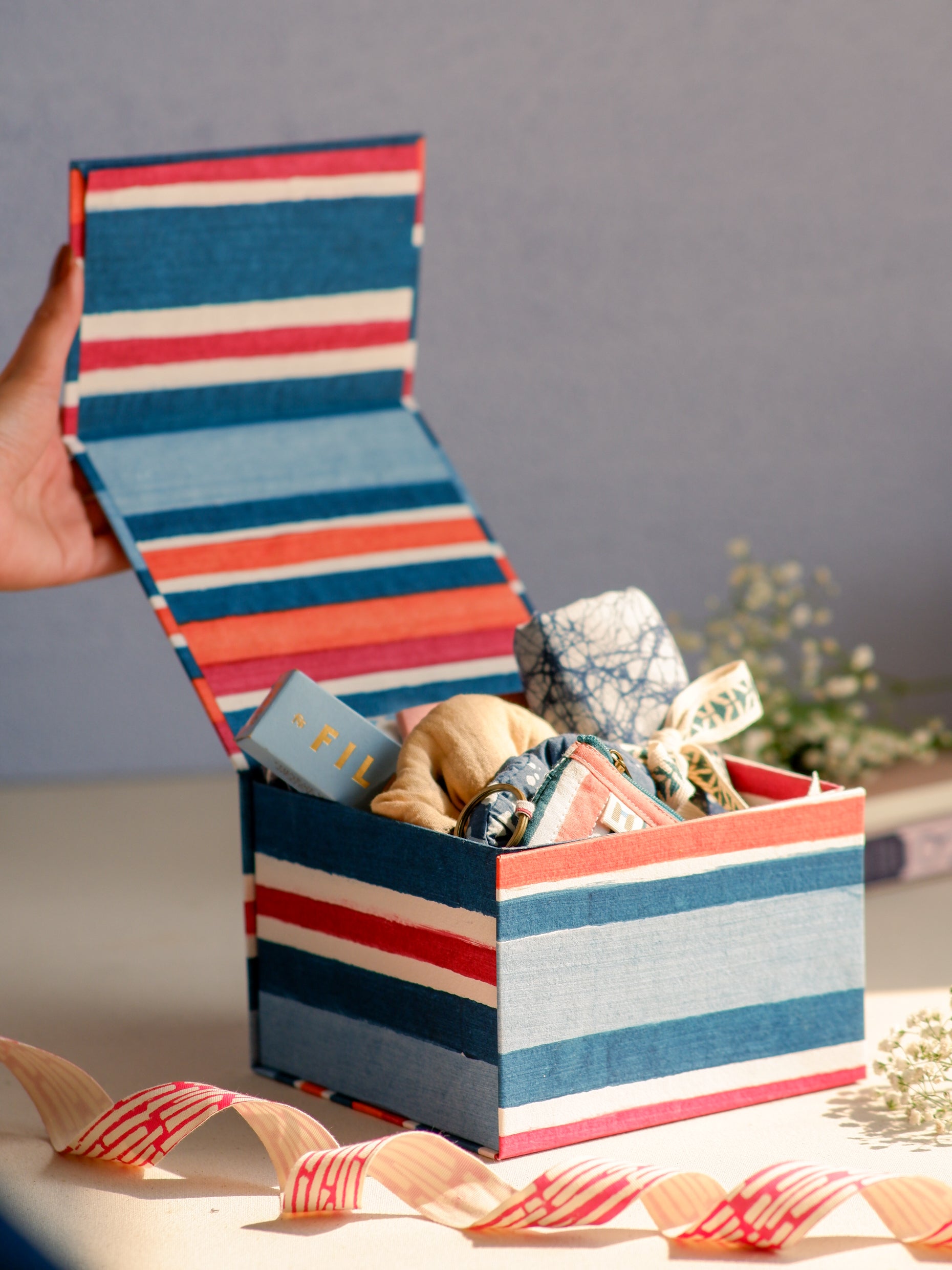 Barcode Blue - The Vault Gift Box