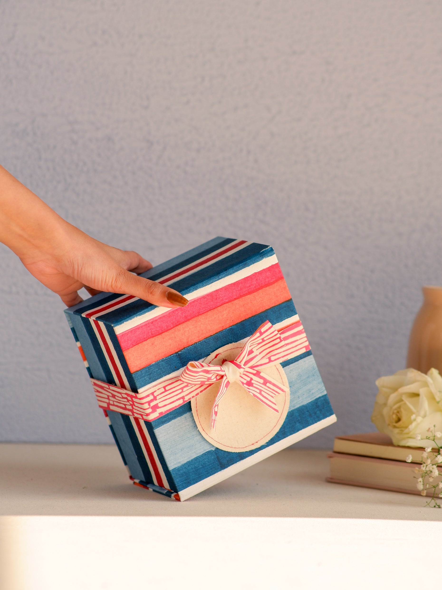 Barcode Blue - The Vault Gift Box